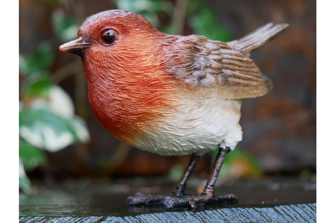 Beautiful Hand Finished Robin Ornament