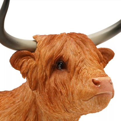Naturecraft Sitting Highland Cow 24cm