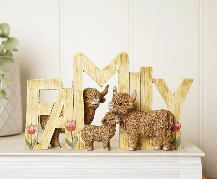 Country Living Highland Cow Plaque "Family"
