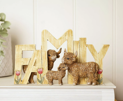 Country Living Highland Cow Plaque "Family"