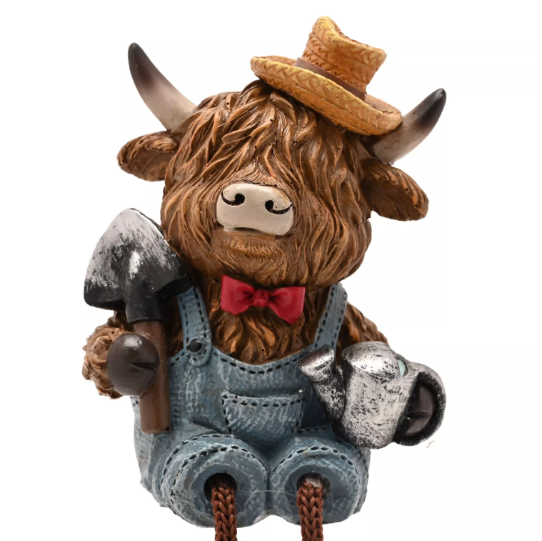 Highland Cow Shelf Sitter